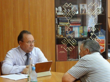 Быть ближе к проблемам населения