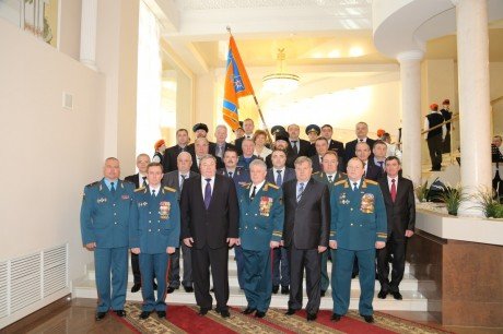 Знамя Главного управления МЧС должно стать символом чести и мужества для спасателей Мордовии