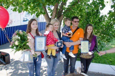 Семья Кожеватовых из города Орска стала лауреатом окружного фестиваля-конкурса «Лучшая семья Приволжья»
