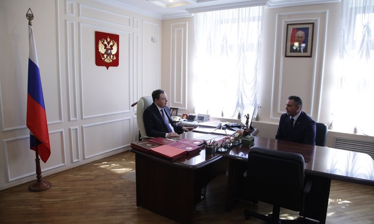 16.04.25_Главный федеральный инспектор по РТ провел встречу с кандидатами на должности