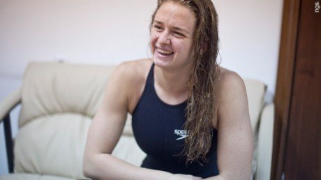 Орчанка Виталина Симонова - чемпионка России по плаванию