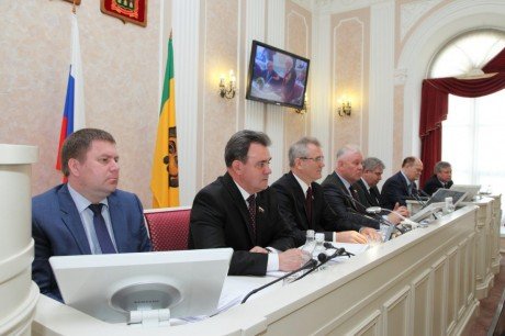 Более 11 миллиардов рублей было израсходовано в Пензенской области в 2013 году на исполнение «майских» указов Президента России