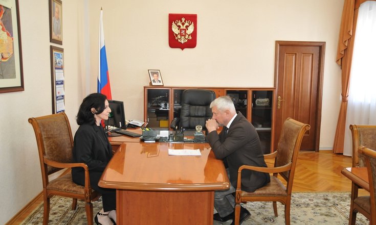 Владимир_Бобров_провел_собеседование_с_кандидатом_на_должность_председателя_суда