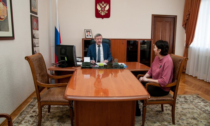 Пресс-релиз Ринат Гильмутдинов провел собеседование с кандидатом на должность заместителя председателя Ленинского районного суда г.Оренбурга