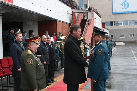 Дмитрий Мусин поздравил огнеборцев Удмуртии с профессиональным праздником
