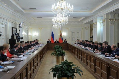 Владимир Путин провел заседание Совета по реализации нацпроектов и демографии