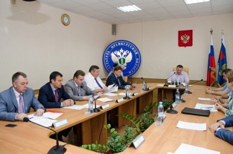 Неукоснительно соблюдать законность в сфере ЖКХ