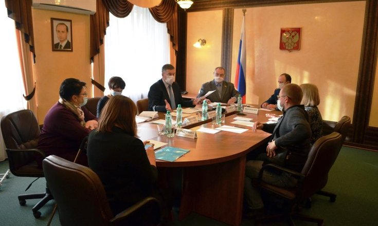 Какие проблемы волнуют жителей региона Владимир Климов провел прием граждан