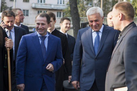 Михаил Бабич, Вагит Алекперов и владыка Георгий посетили православную гимназию Александра Невского