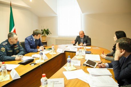Ренат Тимерзянов провел совещание с руководителями территориальных органов