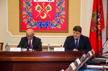 Обозначены проблемы в реализации приоритетных национальных проектов и пути их решения