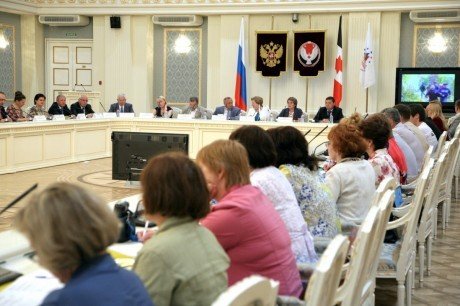 Дружба народов – единство России: формирование общероссийской идентичности и укрепление духовной общности россиян