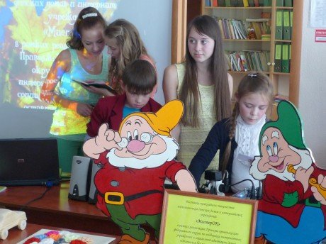 В Чувашии открылась выставка прикладного творчества воспитанников интернатных учреждений «МастерОК»