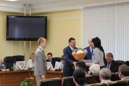 Главный федеральный инспектор по Нижегородской области вручил благодарность полномочного представителя Президента РФ в ПФО