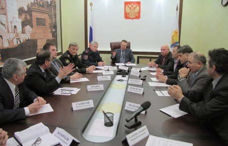 Главный федеральный инспектор по Кировской области встретился с главами национальных диаспор региона