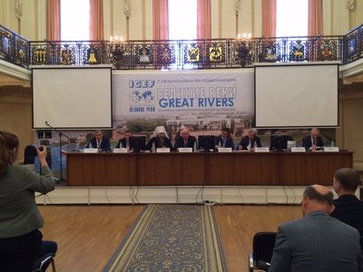 Научно-промышленный форум «Великие реки» начал работу на Нижегородской ярмарке
