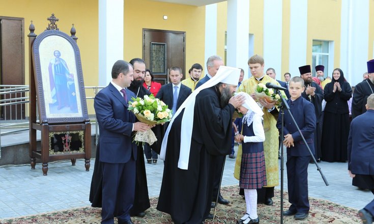 Михаил Бабич и владыка Георгий торжественно открыли православную гимназию Александра Невского в Нижнем Новгороде