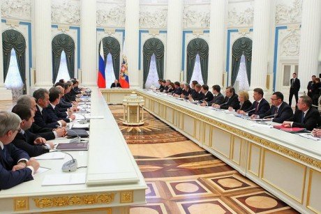 Совещание о ходе исполнения указов Президента от 7 мая 2012 года