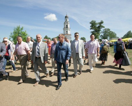 Андрей Чечеватов принял участие в торжествах по случаю обретения иконы святителя Николая в селе Великорецком 