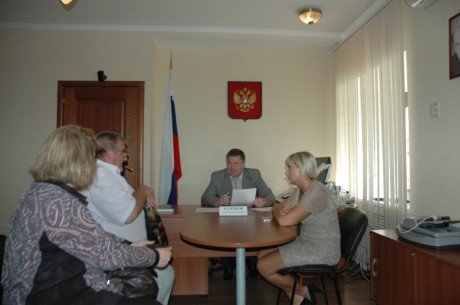 Дмитрий Каденков провел прием граждан в приемной Президента РФ в Пензенской области