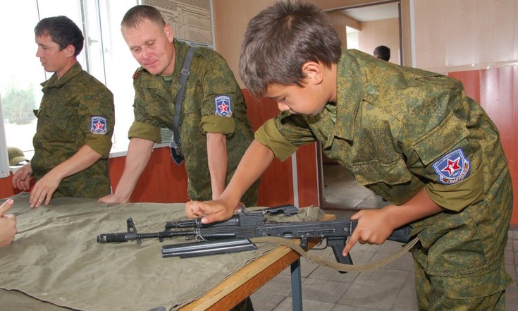 Первая смена оборонно-спортивного лагеря «Гвардеец» открылась в Нижегородской и Пензенской областях 