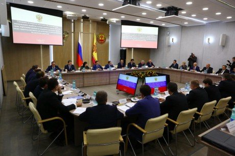 В Чебоксарах обсудили вопросы расселения аварийного жилья
