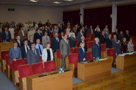 Чувашские парламентарии одобрили законопроект о поправке к Конституции РФ