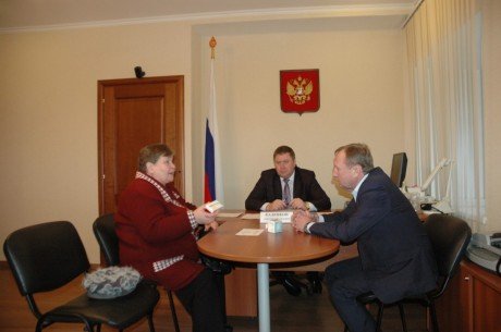 Дмитрий Каденков провел личный прием граждан