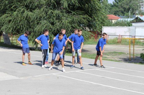 Саратовская команда продолжает подготовку к окружному финалу военно-спортивной игры «Зарница Поволжья»