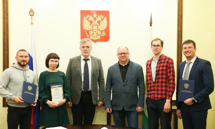 Главный федеральный инспектор по Кировской области вручил благодарственные письма Президента Российской Федерации