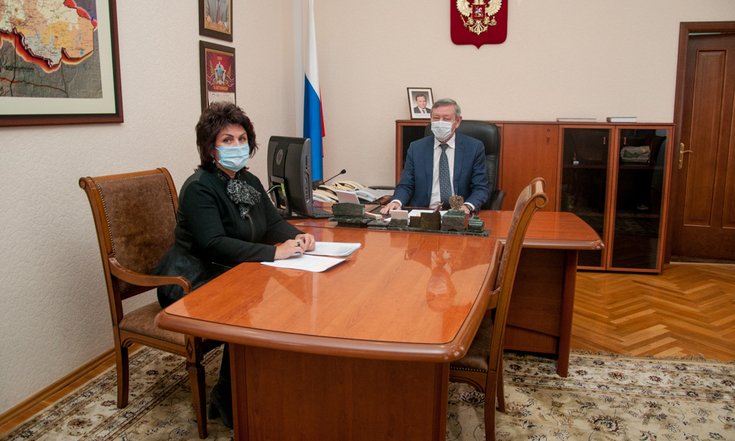 Пресс-релиз Ринат Гильмутдинов провёл рабочую встречу с руководителем Управления Федерального казначейства по Оренбургской области Людмилой Арцыбашевой