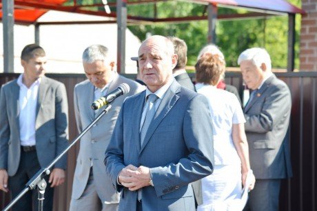 Ренат Тимерзянов принял участие в церемониях открытия ряда социальных объектов в Нурлатском муниципальном районе
