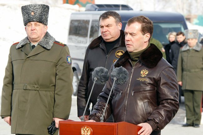 Дмитрий Медведев посетил Таманскую ракетную дивизию